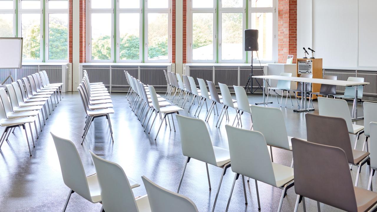 C153_Konferenzen