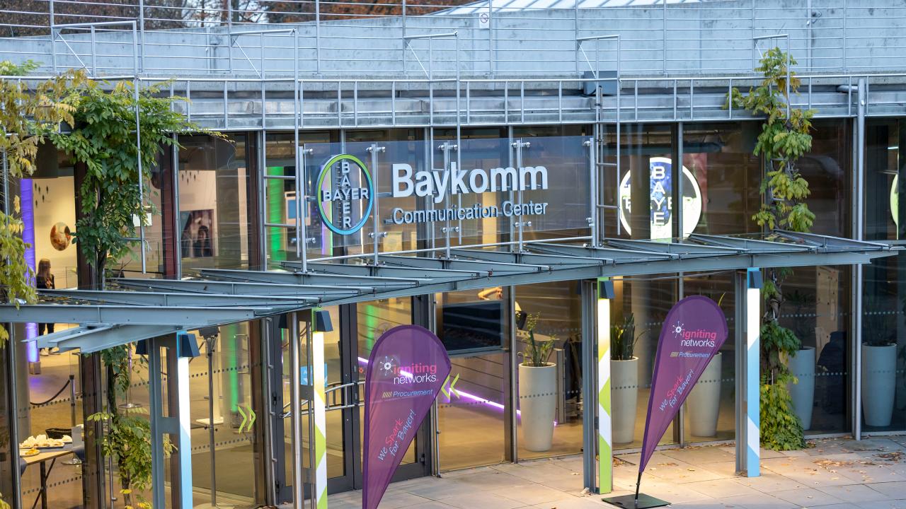 Baykomm_Leverkusen_16_9
